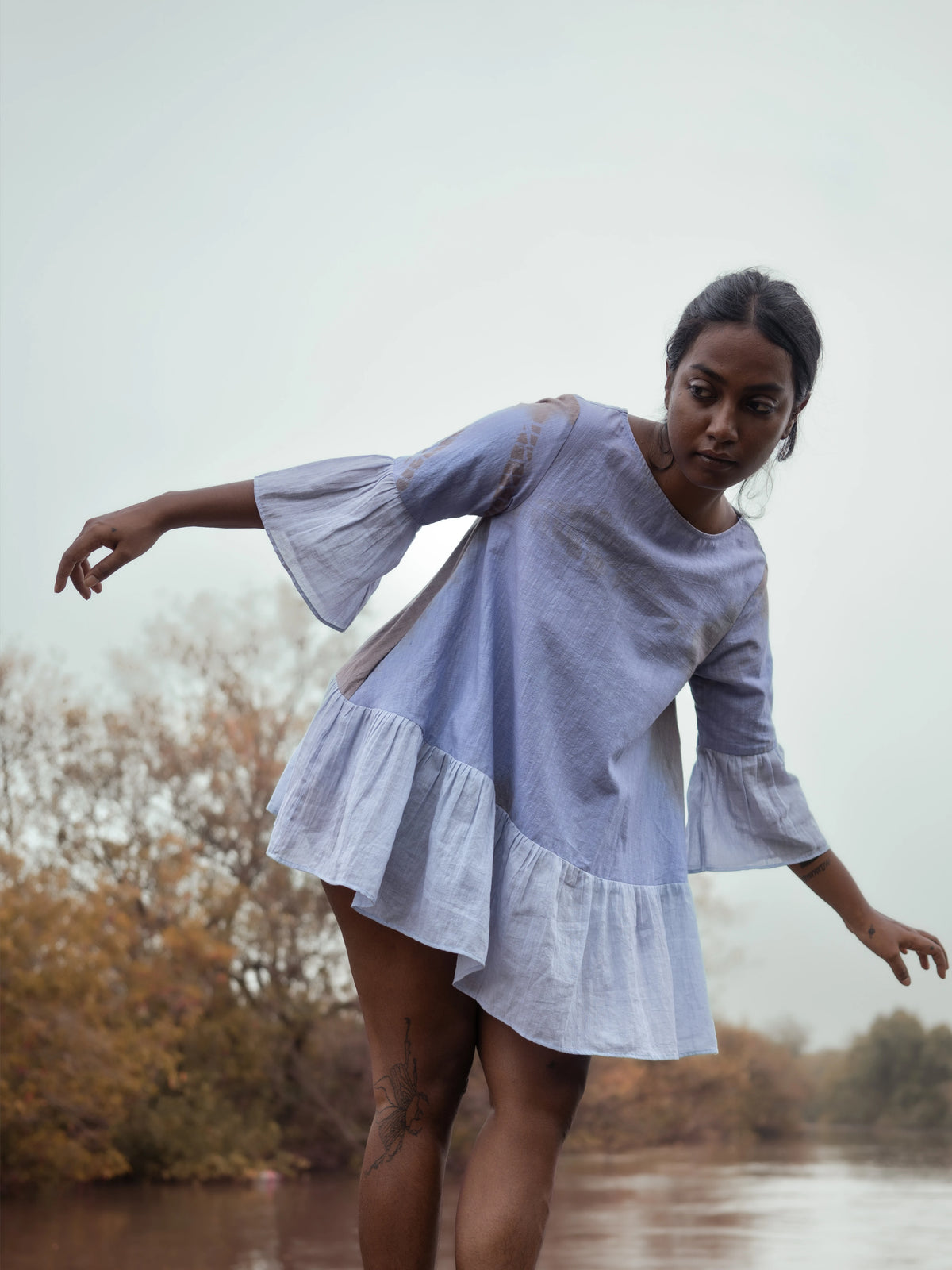 Dainty Daisy sky tunic dress with mal sleeves